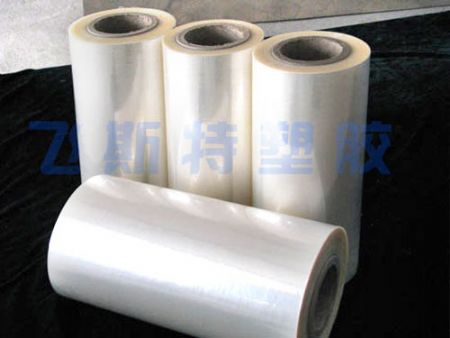 點擊查看詳細(xì)信息<br>標(biāo)題：BOPP抗靜電透明包裝膜 閱讀次數(shù)：4258